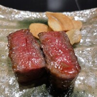 肉 希々 - 