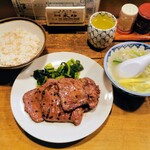 旨味太助 - 牛たん定食A  ¥2200