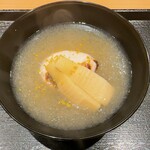 Otagi - 河豚の白子の炭焼きと雪中筍入り蕪のすり流し