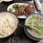 牛タン焼専門店 司 - 