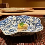 ぬま田 - ハマボウフウとタイラギ貝　金柑ソース