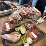 渋谷 和牛焼肉 USHIHACHI 極 - 