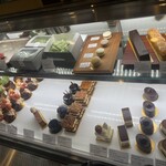 Patisserie Ravi,e relier - 