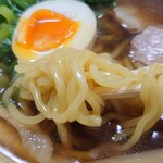 和風らーめん 金子 - 和風ラーメン 麺アップ