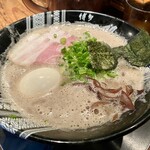 博多一双 - ★味玉ラーメン
      もう言葉要らんっちゃろ〜♪
      見て分かっちゃろ～♡