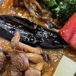 カレーの店 プーさん - 野菜チキン プチ(少なめ) 辛さ5番(1,450円)