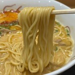 Gozaisho Sabisu Eria Kudarisen Kippei Ramen - 麺リフト