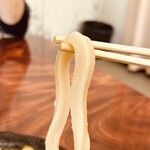 手打ちうどん ムサシ - うどん太い〜