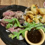 アロハテーブル - ケイジャンステーキとローデッドベイクドポテト✨