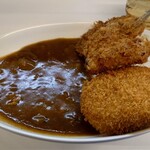 カレーの家 - カレー辛口(チューリップとコロッケ)