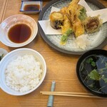 234499634 - 天ぷら盛り合わせ定食