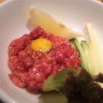 焼肉問屋 牛蔵 - ユッケ