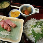 さしみや - しらす丼定食（850円）
