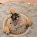 銀座 大石 - ふぐのリゾット。贅沢に白子はご飯と混ぜられていますが、これが寧ろ良い。芯のある米に白子が包まれて、何とも言えない美味しさ。ふぐ出汁の追いソースも是非に。