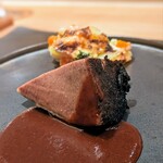 銀座 大石 - 牛タン。ビーフシチュー仕立て。牛タンは牛らしい甘い脂を感じつつ、凄く軽やか。火入れも勿論抜群で咀嚼しているはずなのに、その感覚がなくなる(笑)