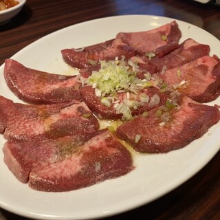 炭火焼肉 いせ家_2