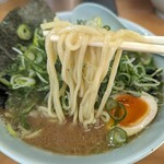 横浜らーめん 武蔵家 - カタメ所望な麺