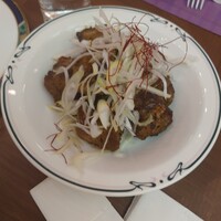 ビュッフェ＆カフェレストラン ナイト＆デイ - スペアリブの豆豉炒め