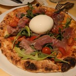 GOOD CHEESE GOOD PIZZA - マルゲリータ・ブッラータ
