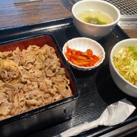 桜木町de焼肉DOURAKU - 今回のオーダーは和牛牛丼重
