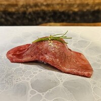 鉄板焼きWAGYU LIVERARY - A5 黒毛和牛 握り