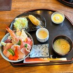 Oshoku Jidokoro Taku Zen - 海鮮丼2