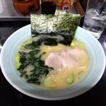 ラーメン かとちゃん - ラーメン(半麺) 550円(税込)(2024年2月10日撮影)