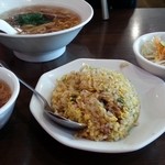 中華大新 - チャーハンとラーメン　2014.1