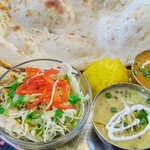 Raji Paresu - ｃランチ。豆カレーとチキンカレー