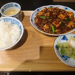 幸福中華 サワダ - 麻婆豆腐定食(1280円)