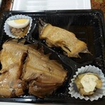 旬鮮厨房三浦や - かれいの煮付け単品(500円)