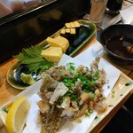 すし旬 - 玉子焼のおつまみと鯛の皮揚げ