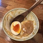 奈つやの中華そば - 味玉