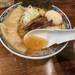 奈つやの中華そば - スープリフト