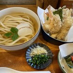 讃岐うどん　志成 - 