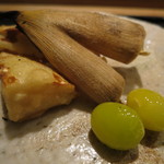 虎白 - 早堀りの筍と銀杏、昆布塩で