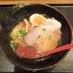 和風中華 武蔵野餃子房 - 武蔵野ラーメン（醤油ラーメン）