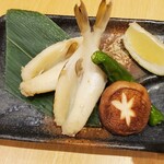 Salt-grilled dried blowfish