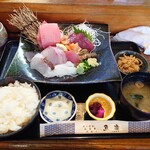 Uoyasu - 上おまかせ刺盛り定食