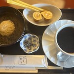 五十鈴茶屋 - 黒豆粟ぜんざい　コーヒーセット