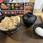 伝説のすた丼屋 - 