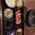 炭火焼肉 くろべこ - 