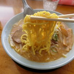 Ramensampachi - 自社製麺