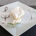 MARINA RESTAURANT TRIM - 