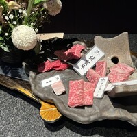 個室 和牛焼肉 吟 難波店 - 