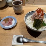 日本橋海鮮丼 つじ半 - 