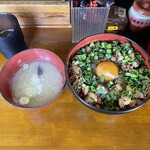 丼ぶり屋 幸丼 - 