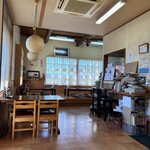 瑞生庵 - テーブルも座敷もあります♪