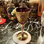 The Bar Al Capone - ベネチアングラスの「バルデスピノ プロメサ モスカテル（シェリー酒）」②