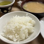 丸八とんかつ店 - ご飯（半分）